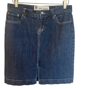 Gap Denim Jean Skirt. Size 2